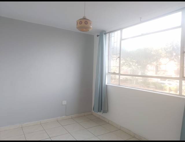 2 BEDROOM FLAT FOR SALE IN GLENWOOD